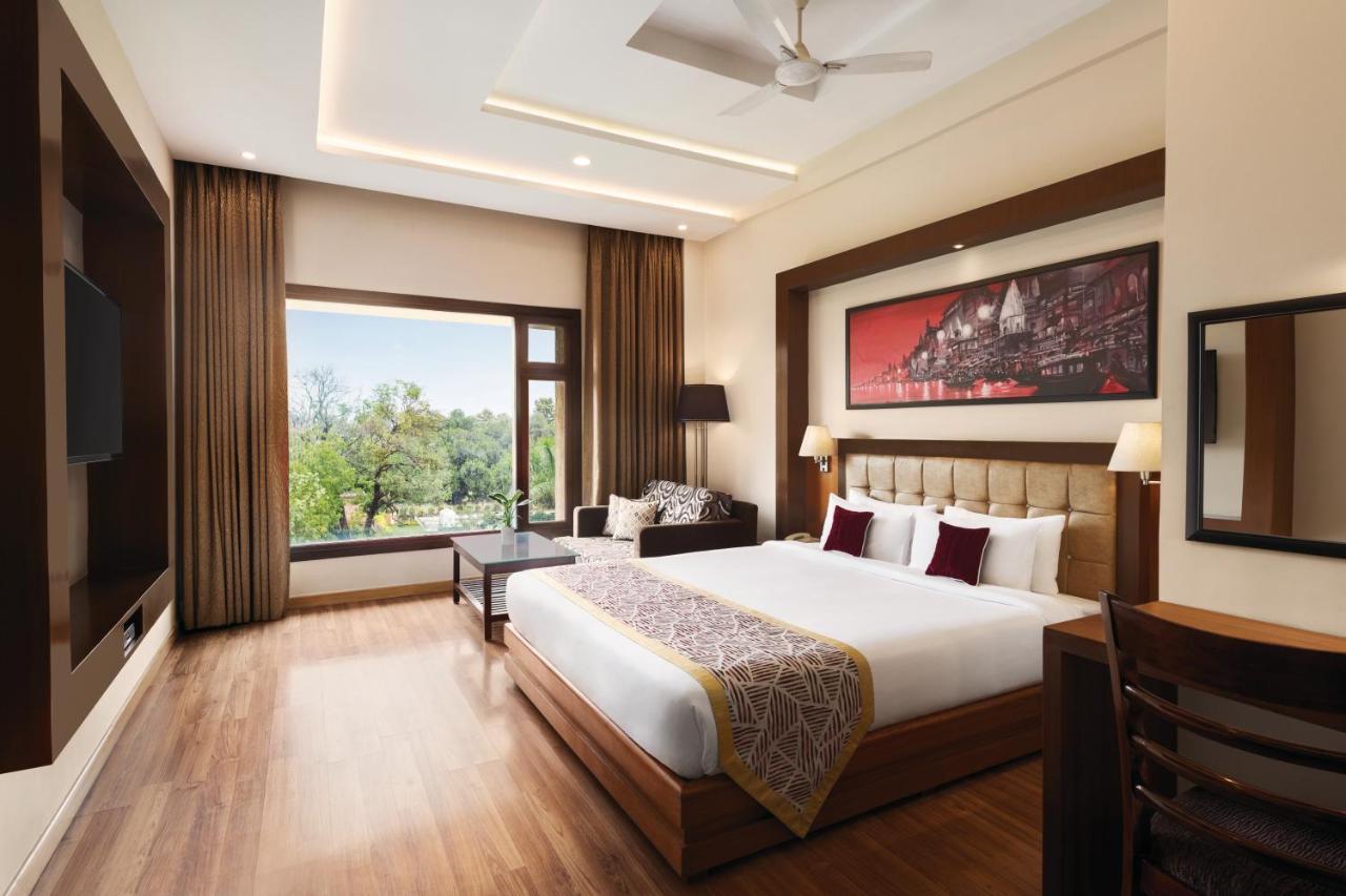 Ramada By Wyndham Varanasi Katesar Chandauli Luaran gambar