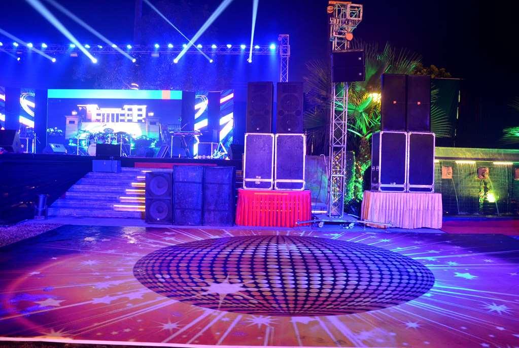 Ramada By Wyndham Varanasi Katesar Chandauli Kemudahan gambar